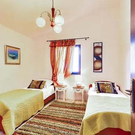 Lidija * Rogoznica (Sibenik-Knin)