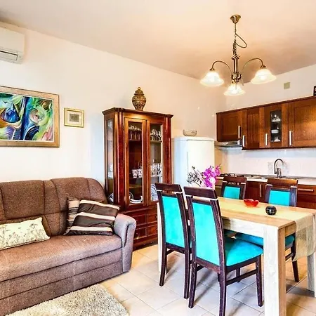 Lidija Rogoznica (Sibenik-Knin)