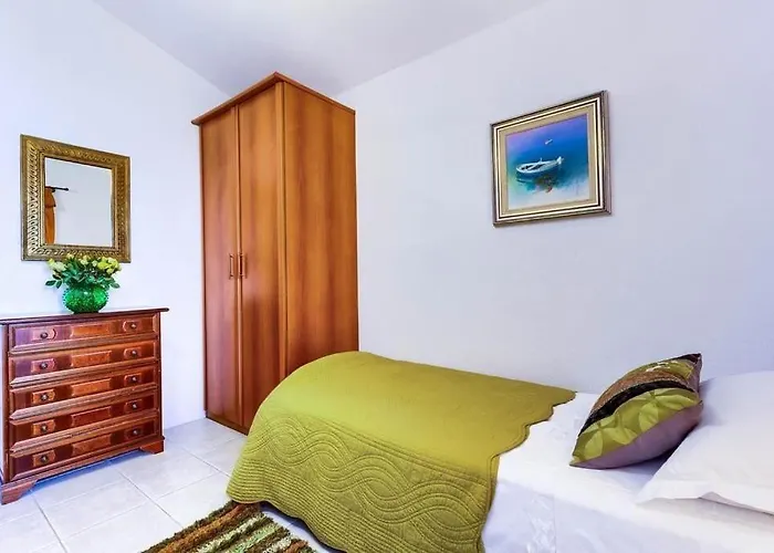 Daire Lidija Rogoznica (Sibenik-Knin)